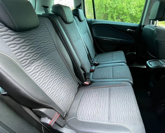 Opel Zafira cena 29900 przebieg: 312000, rok produkcji 2012 z Gubin małe 704